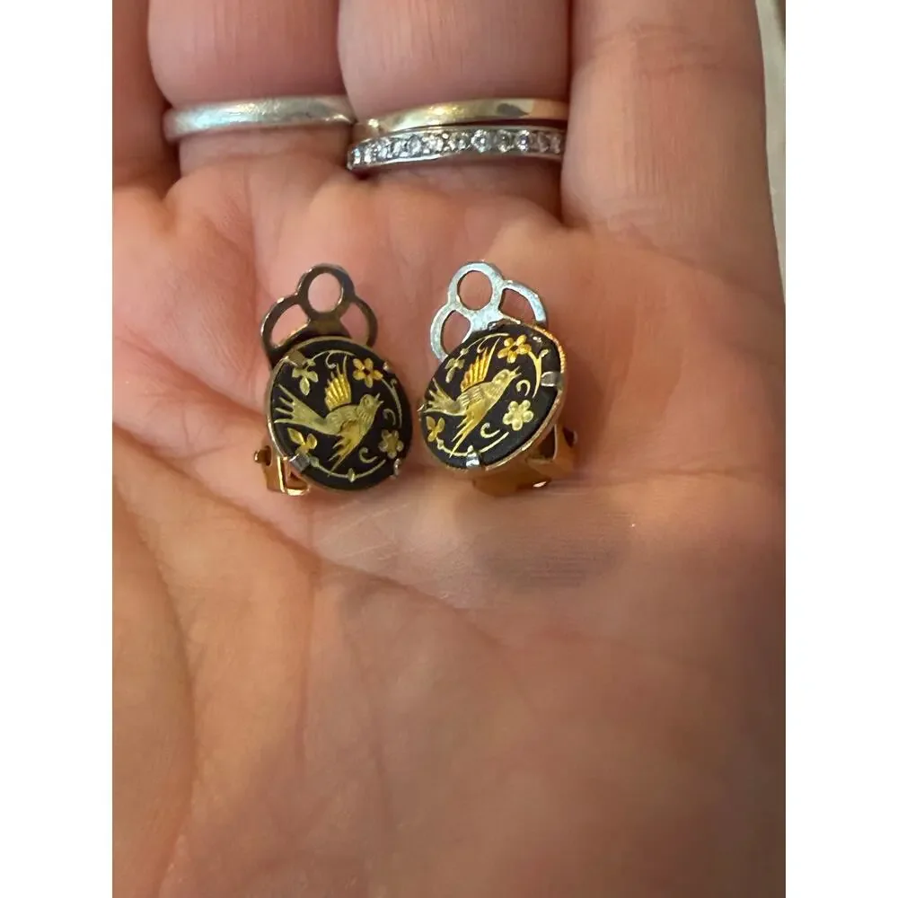 Vintage Toledo Spain Gold Tone Damascene Clip On Earrings Bird Enameled Clip Ons